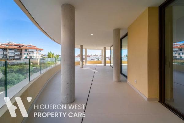 Apartment for sale in Avenida 8 de marzo s/n, Fuengirola photo 1