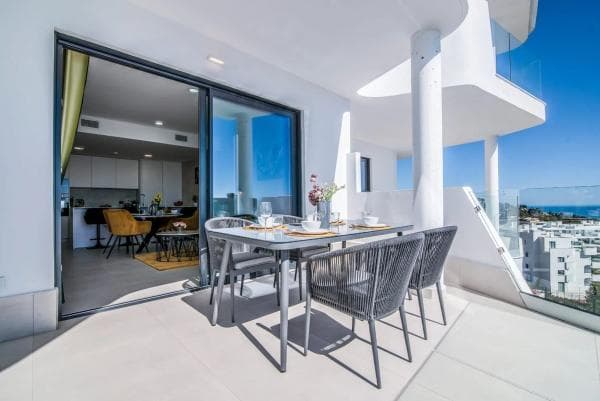 Venta de piso en Avenida Fuengirola, 7, Fuengirola
thumbnail 2