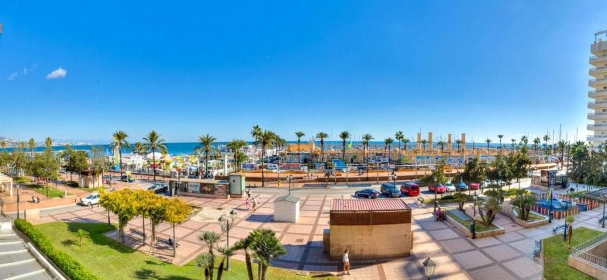 Sale of apartment in Zona Puerto Deportivo, Fuengirola
photo 4