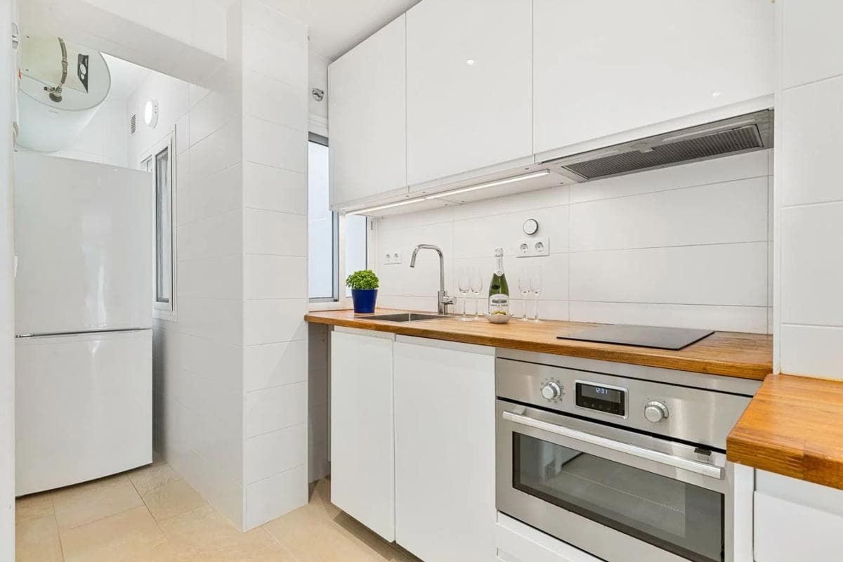 Venta de piso en Avenida Condes de San Isidro, Fuengirola
photo 3