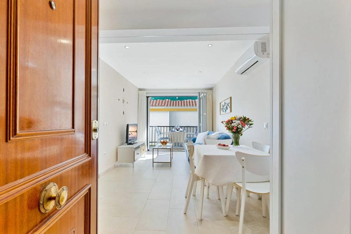 Venta de piso en Avenida Condes de San Isidro, Fuengirola
photo 4