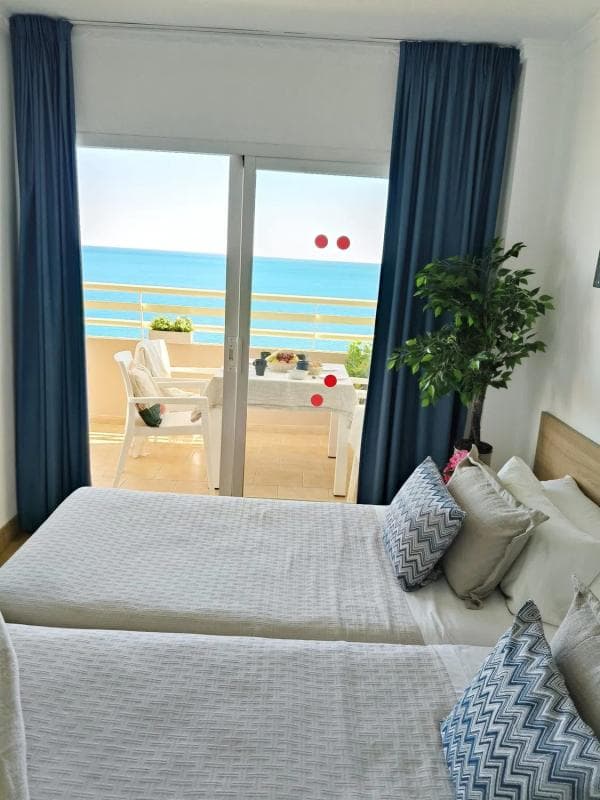 Venta de piso en PS MARITIMO REY DE ESPAÑA, 54, Fuengirola
photo 2