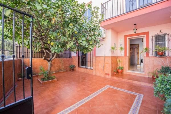 Chalet adosado en venta en Los Boliches , Fuengirola photo 1