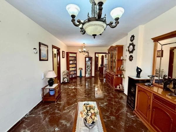 Venta de piso en Calle Rodrigo de Triana, Fuengirola
photo 1