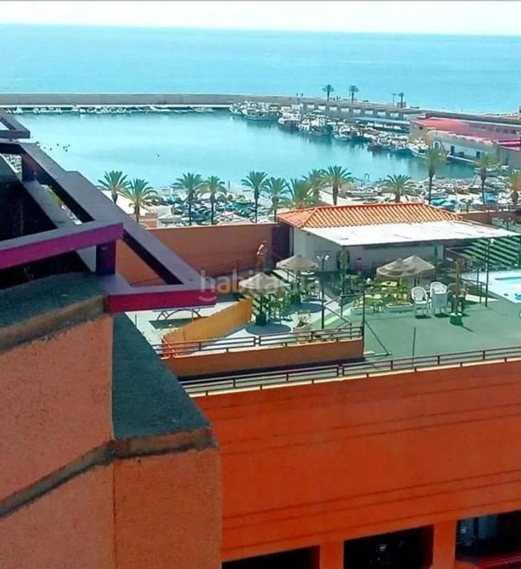 Sale of apartment in Paseo Marítimo Rey de España, Fuengirola
photo 4