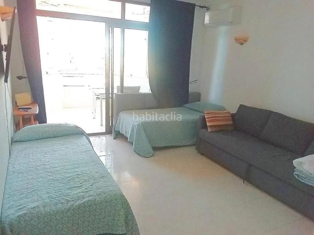 Sale of apartment in Paseo Marítimo Rey de España, Fuengirola
photo 5