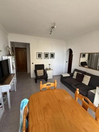 Venta de piso en Calle Miguel Bueno, Fuengirola
thumbnail 2