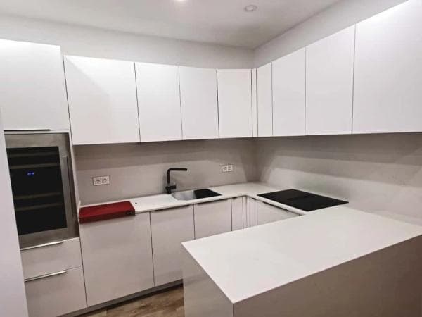 Venta de piso en Rodrigo de triana, Fuengirola
photo 1