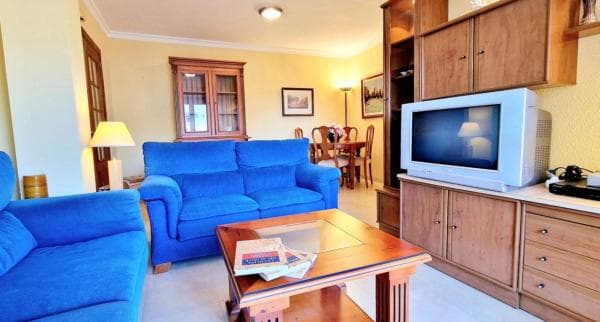 Sale of flat in Zona Puerto Deportivo, Fuengirola
photo 1