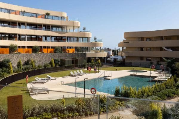 Venta de piso en Otzo de Marzo, El Higueron South Residence, Fuengirola
thumbnail 2