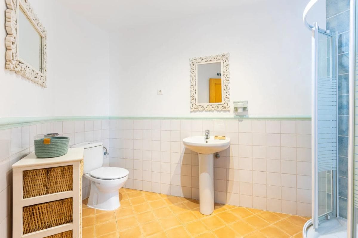 Sale of apartment in Avenida del Higuerón, 58, Fuengirola
photo 2