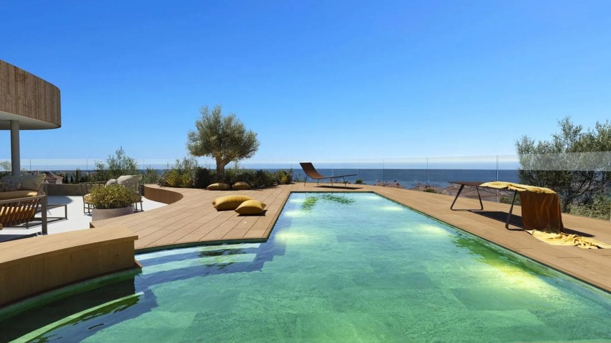 Penthouse sale in Calle Golondrinas, Fuengirola photo 3