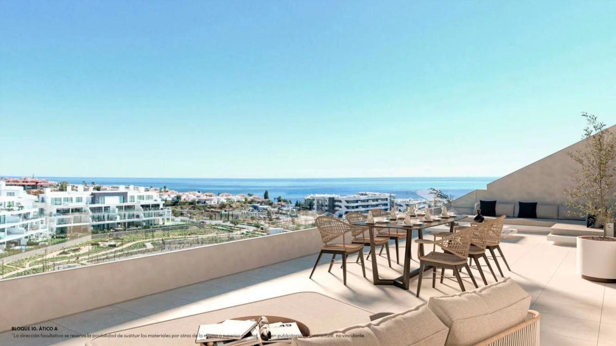 Penthouse sale in Calle Golondrinas, Fuengirola photo 4