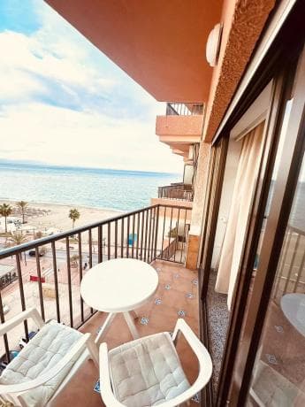 Sale of flat in Paseo Marítimo Rey de España, Fuengirola
thumbnail 1