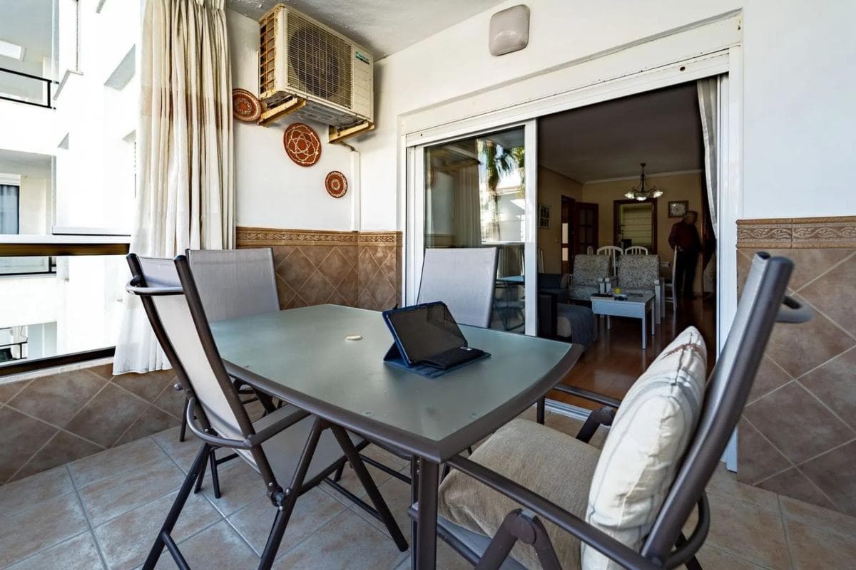 Sale of apartment in Paseo Marítimo Rey de España, Fuengirola
photo 3