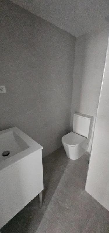 Sale of apartment in Calle Republica Argentina, Fuengirola
photo 2