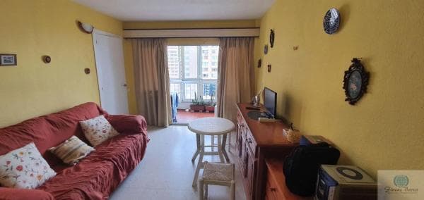 Sale of flat in Paseo Marítimo Rey de España, Fuengirola
photo 1