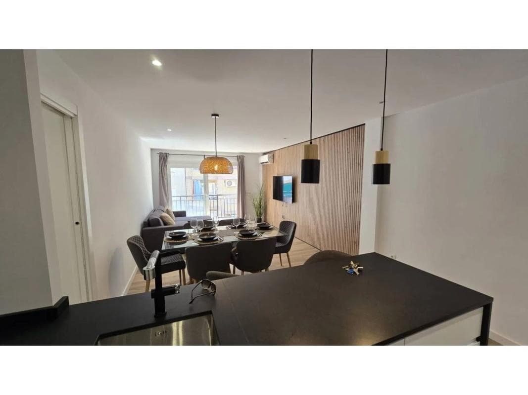 Sale of apartment in Calle Poeta Salvador Rueda, 87 -65, Fuengirola
photo 2