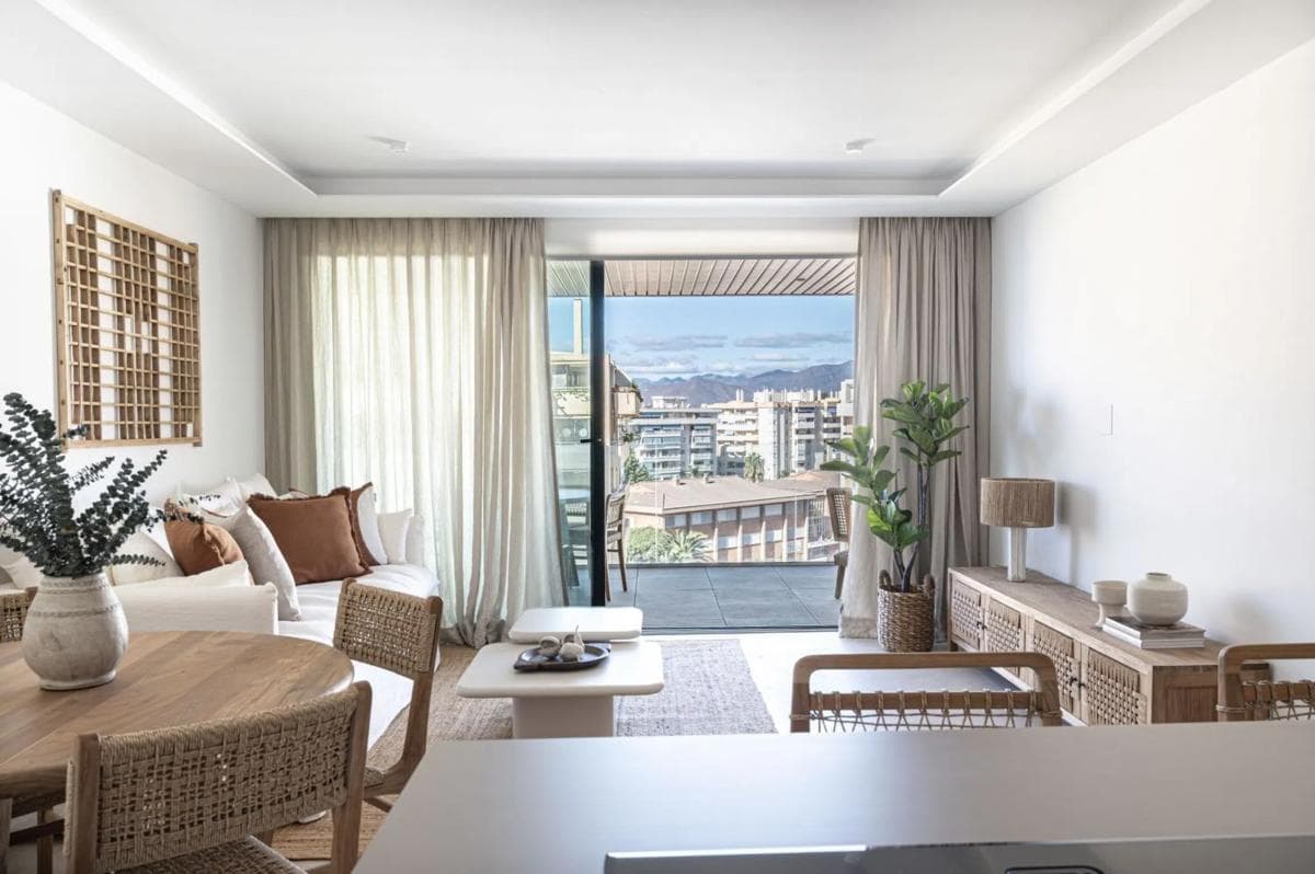 Sale of apartment in Zona Puerto Deportivo, Fuengirola
photo 4