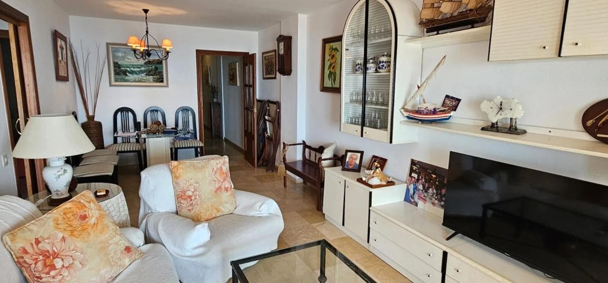 Sale of apartment in Paseo Marítimo Rey de España s/n, Fuengirola
photo 3
