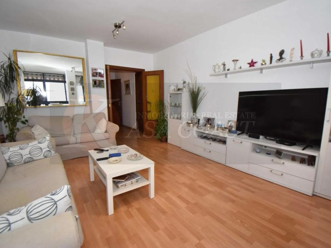 Venta de piso en Las Gaviotas, Fuengirola
photo 4
