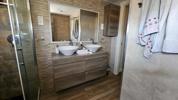 Sale of flat in Zona Puerto Deportivo, Fuengirola
thumbnail 2