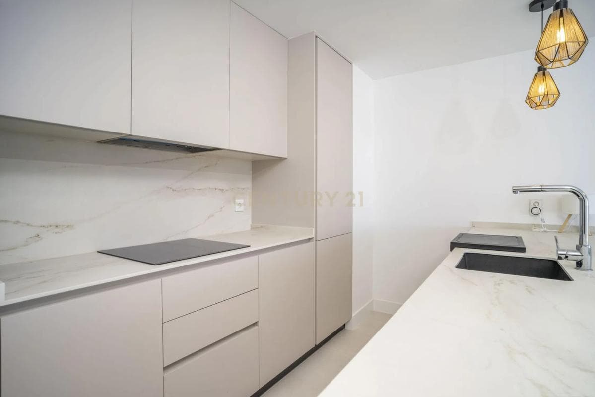Sale of apartment in Avenida Fuengirola, 8, Fuengirola
photo 3