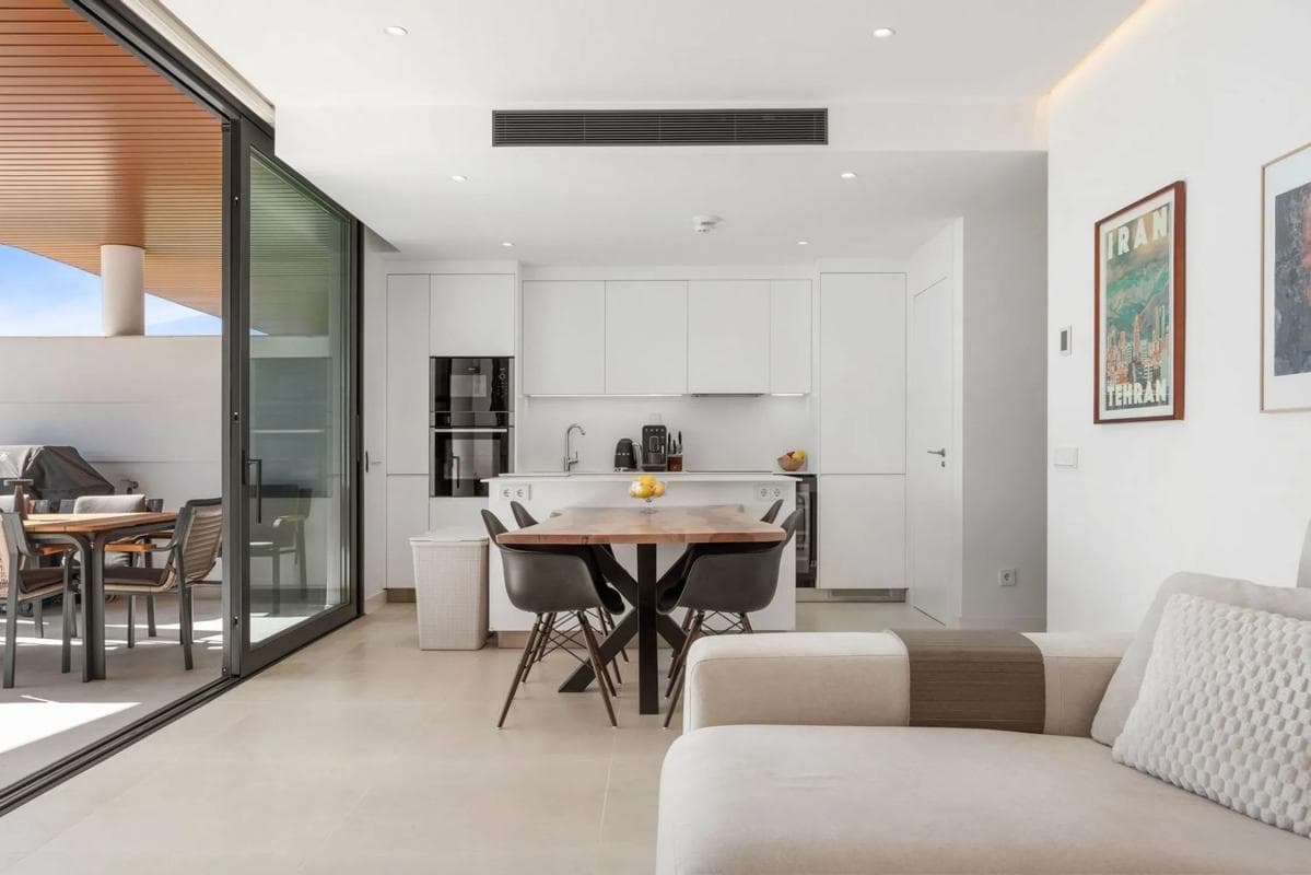 Продажа квартиры на Avenida 8 de Marzo, 2, Фуэнхирола
photo 4