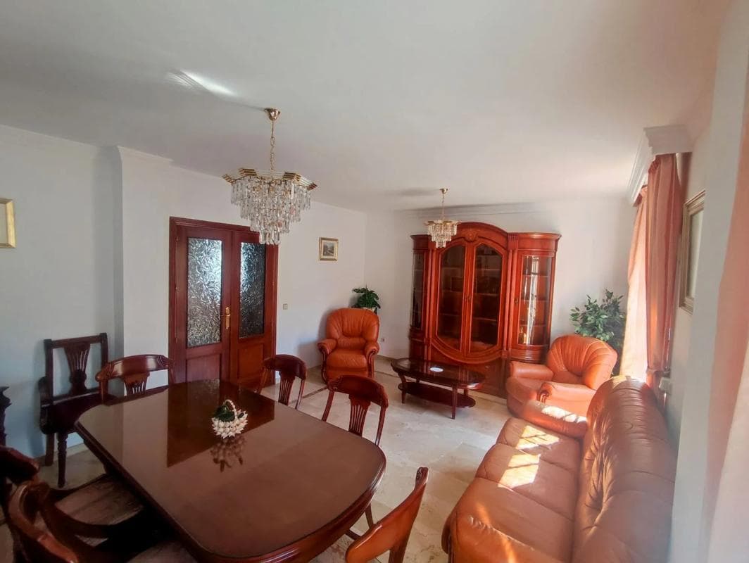 Продажа квартиры на Calle La Unión, Фуэнхирола
photo 5