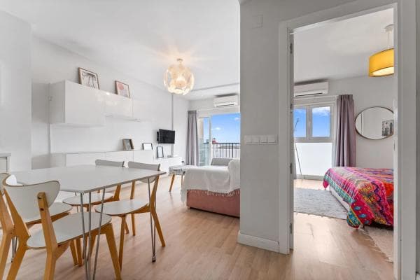 Sale of flat in Paseo Marítimo Rey de España, Fuengirola
thumbnail 1