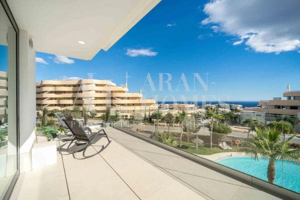 Apartment for sale in AV 8 DE MARZO, Fuengirola thumbnail 2