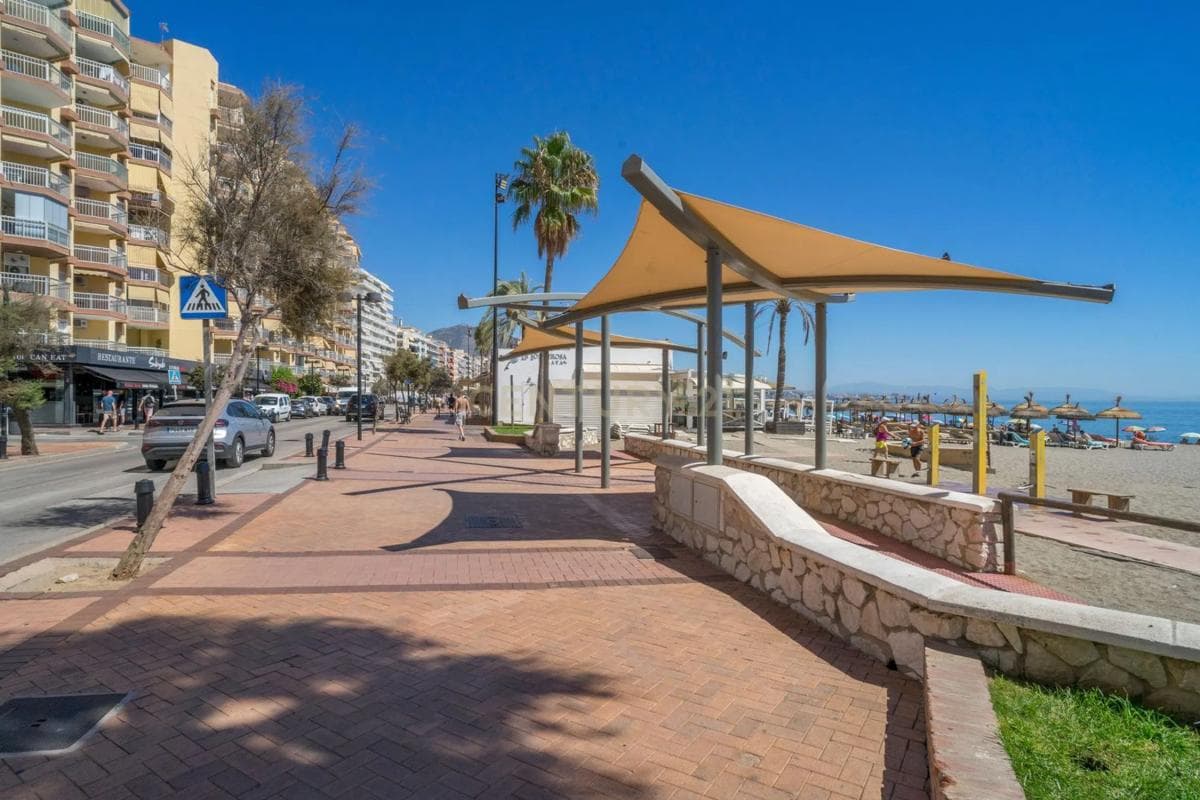 Sprzedaż mieszkania w Calle Miguel Márquez, 17, Fuengirola
photo 3