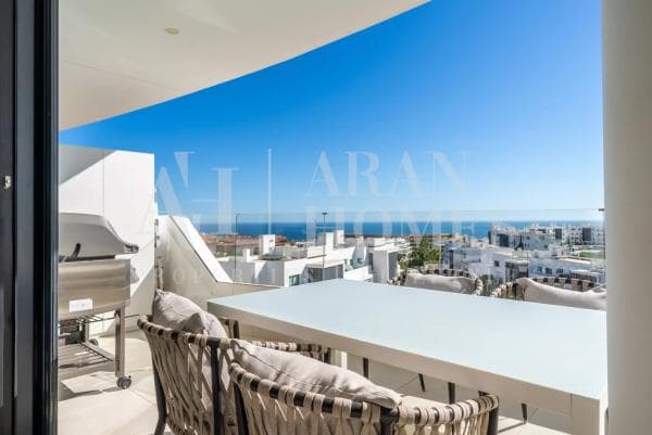Apartment for sale in AV 8 DE MARZO, Fuengirola thumbnail 1