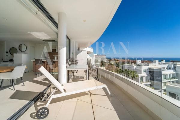 Apartment for sale in AV 8 DE MARZO, Fuengirola thumbnail 2