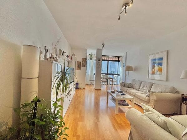 Piso en venta en Avenida de las Gaviotas, Fuengirola
thumbnail 2