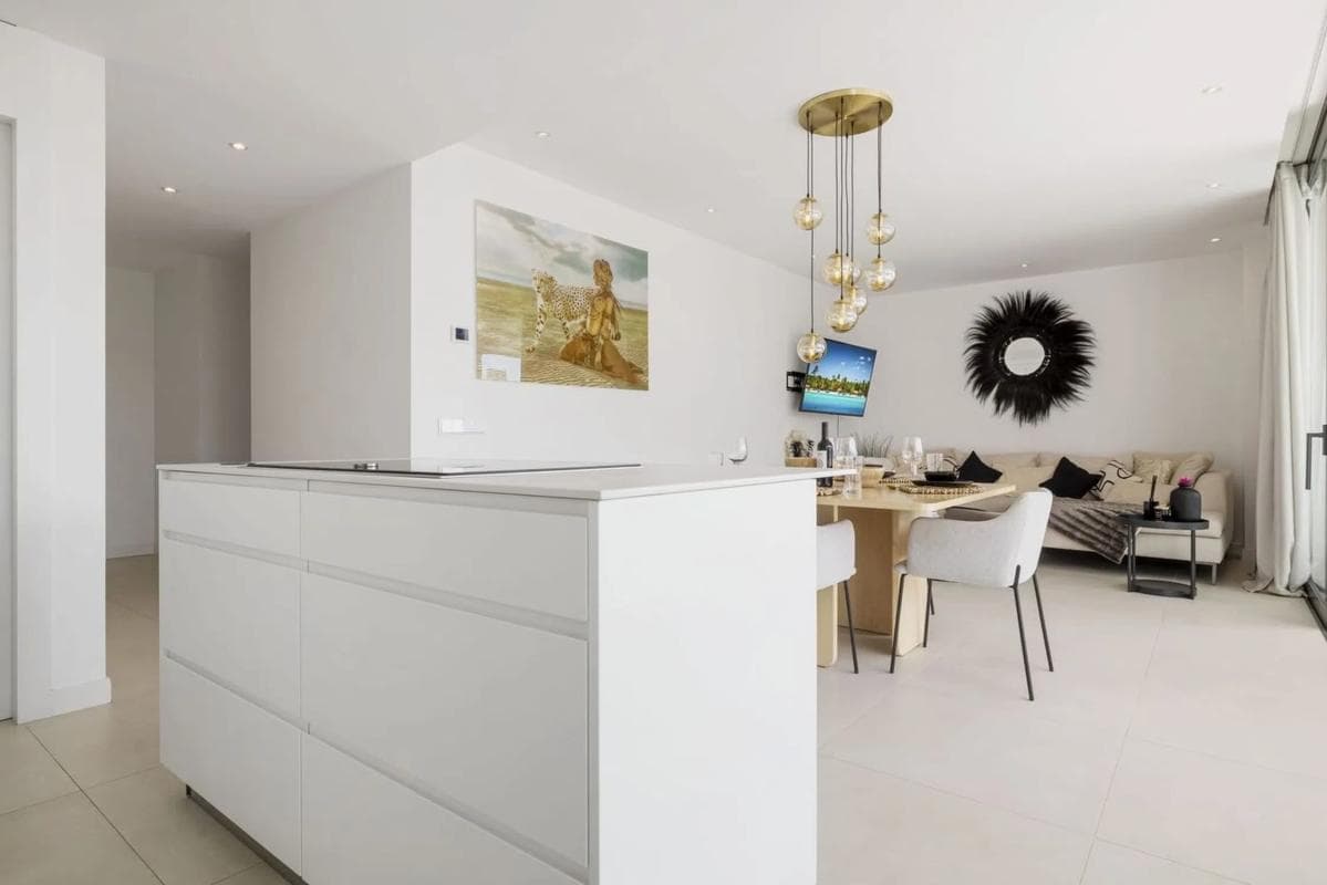 Sale of apartment in Avenida 8 de Marzo, 33, Fuengirola
photo 3
