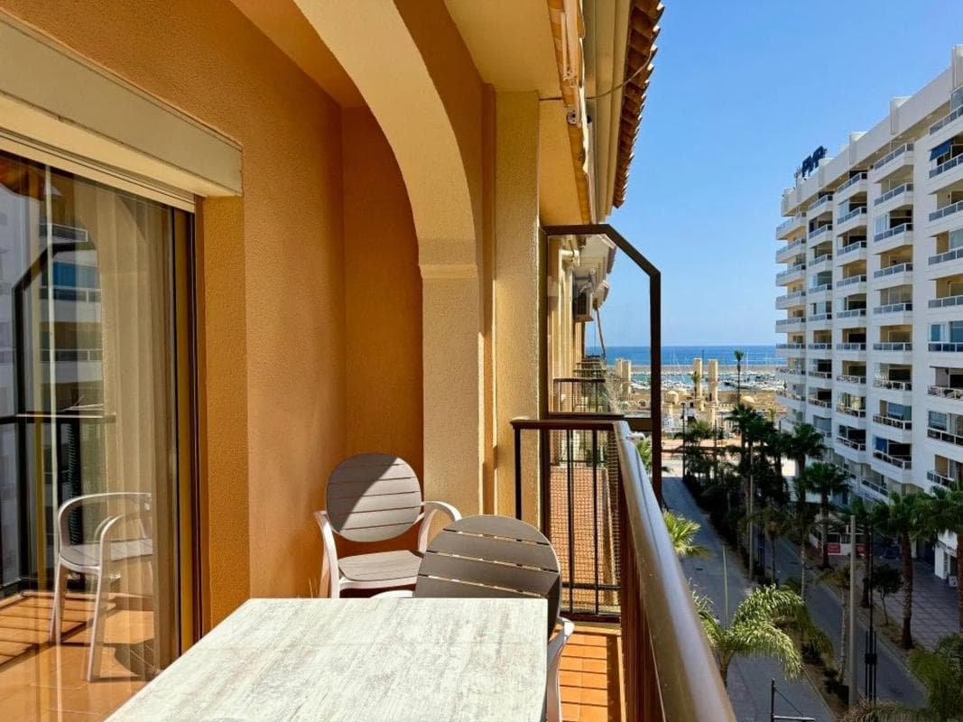 Sprzedaż mieszkania w Calle Hernán Cortés, 1, Fuengirola
photo 2