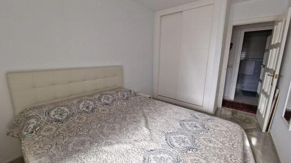 Piso en venta en Calle Feria de Jerez, Fuengirola
thumbnail 1