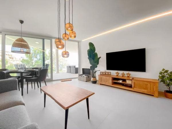 Piso en venta en Avenida Carvajal, Fuengirola
thumbnail 1