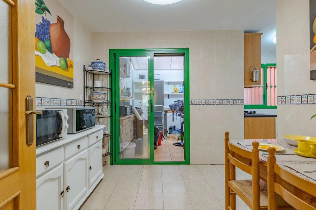 Venta de piso en CL MIRLOS LOS, 1, Fuengirola
photo 2