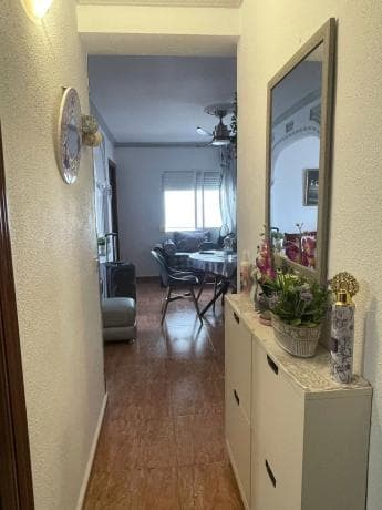 Piso en venta en Calle Palangreros, 14, Fuengirola
thumbnail 1