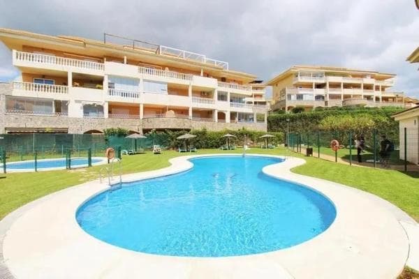 Piso en venta en Las Gaviotas, Fuengirola
photo 1