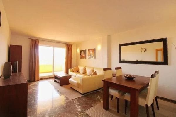 Piso en venta en Las Gaviotas, Fuengirola
thumbnail 2