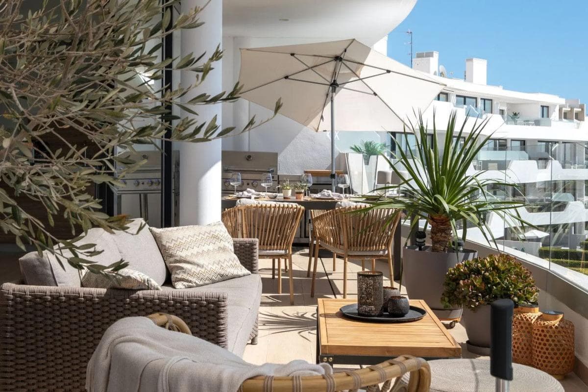 Sale of apartment in Avenida 8 de Marzo, Fuengirola
photo 3