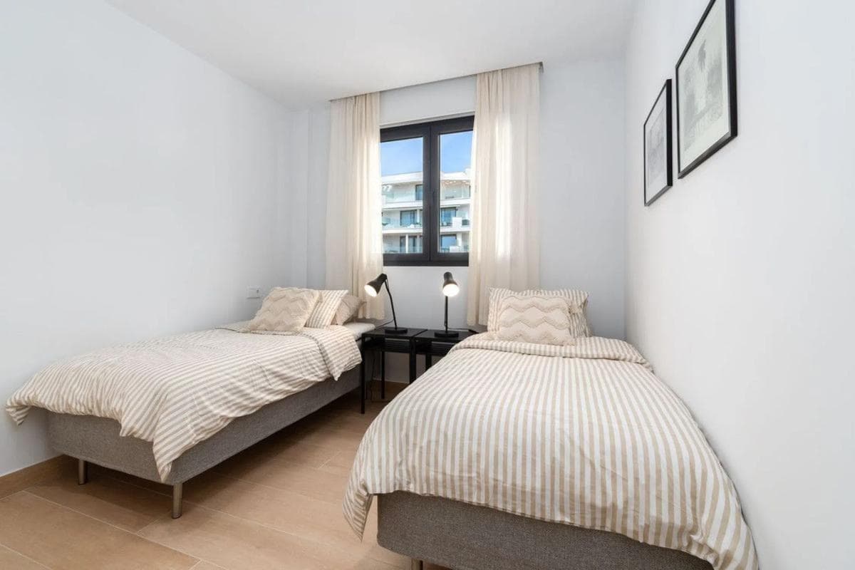 Sale of apartment in Avenida 8 de Marzo, Fuengirola
photo 5