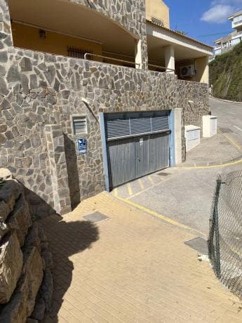 Piso en venta en Calle Sierra de Cazorla s/n, Fuengirola
thumbnail 1