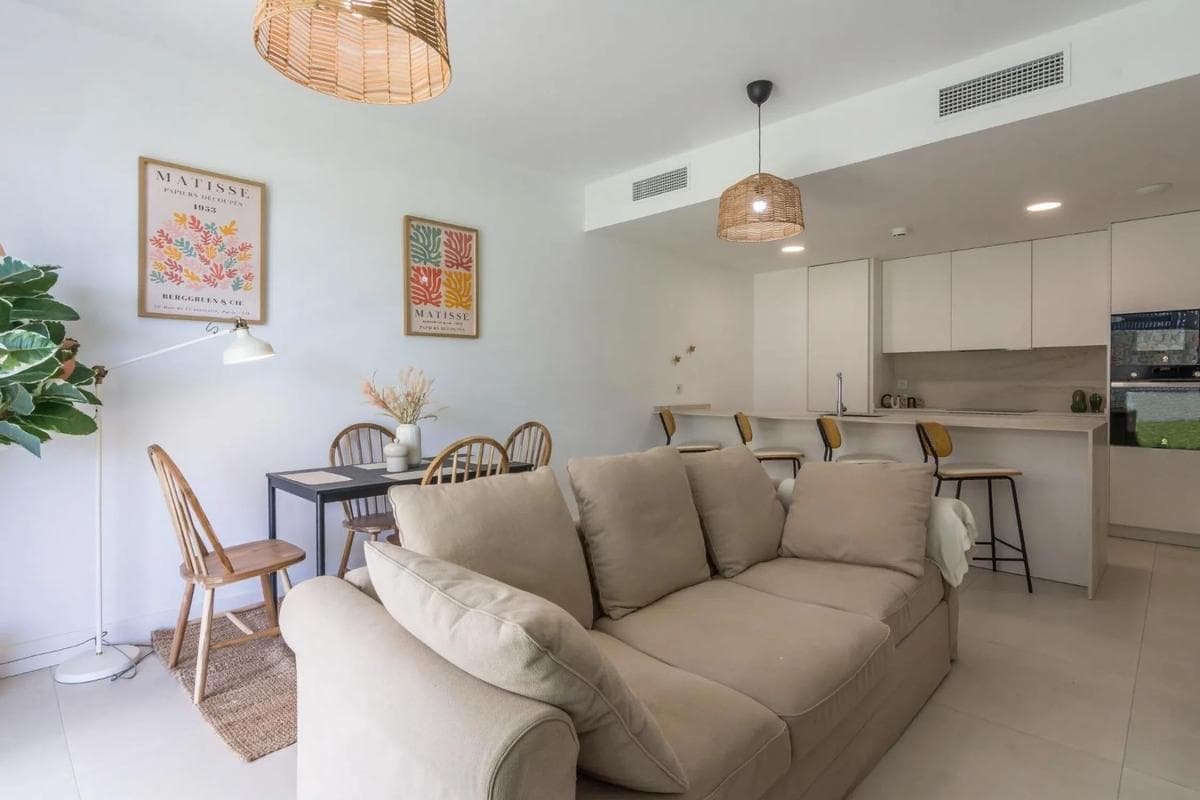 Sale of apartment in Calle Leticia, Fuengirola
photo 4