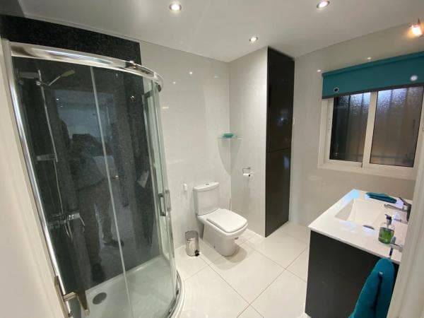 Piso en venta en CL SIERRA DE CAZORLA, 3, Fuengirola
thumbnail 2