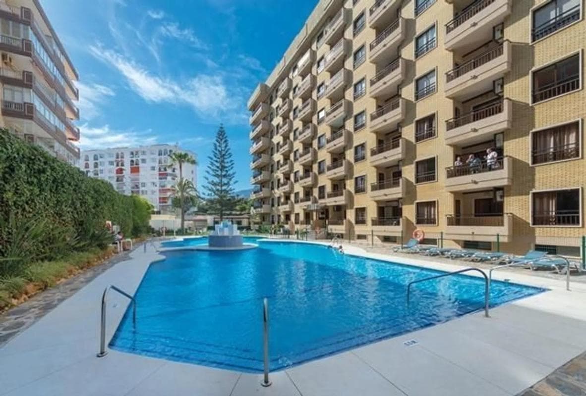 Продажа квартиры на Playa de los Boliches, Фуэнхирола
photo 2