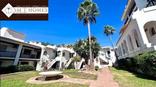 Piso en venta en Los Pacos, Fuengirola
photo 1